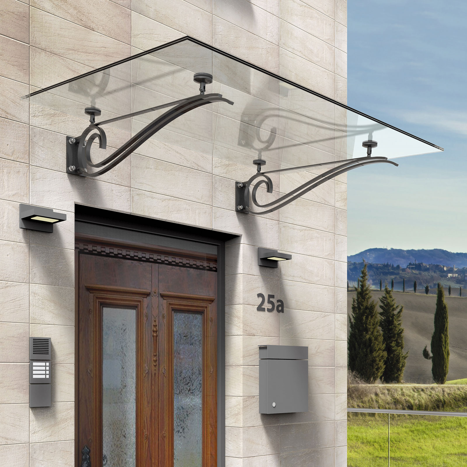 Eine Hausfront mit verziertem Glasvordach über der Eingangstür.